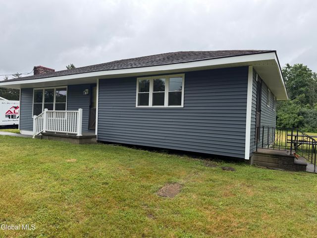 1100 Hudson Avenue, Stillwater, NY 12170