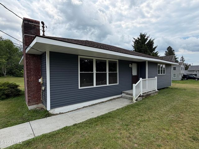 1100 Hudson Avenue, Stillwater, NY 12170
