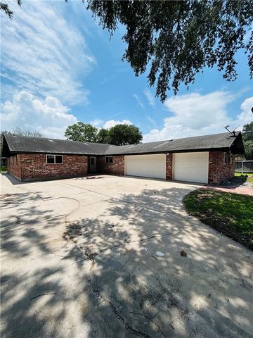 10722 Timbergrove Ln, Corpus Christi, TX 78410