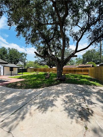 10722 Timbergrove Ln, Corpus Christi, TX 78410