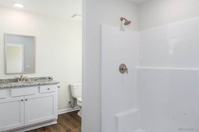 18 Coolidge Drive, Wetumpka, AL 36092