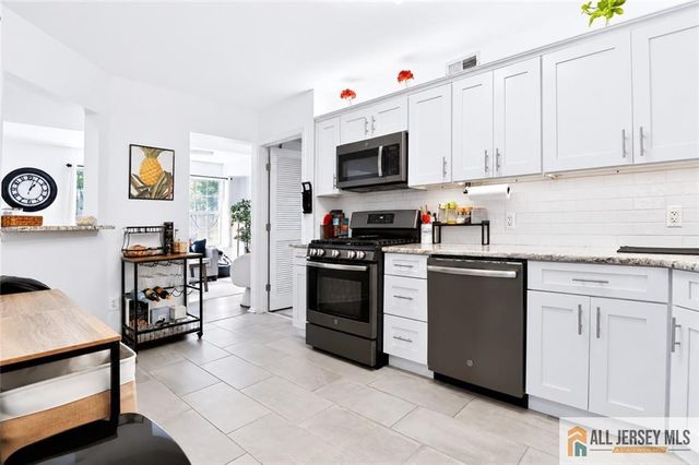 1304 Plymouth Road, North Brunswick, NJ 08902