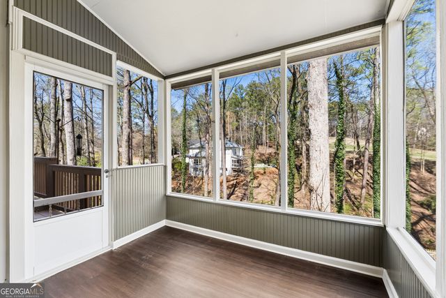 2810 Windrush Lane, Roswell, GA 30076