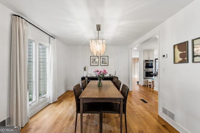 2810 Windrush Lane, Roswell, GA 30076