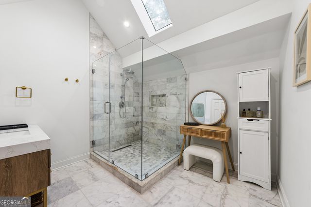 2810 Windrush Lane, Roswell, GA 30076