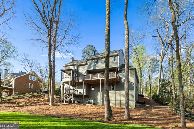 2810 Windrush Lane, Roswell, GA 30076