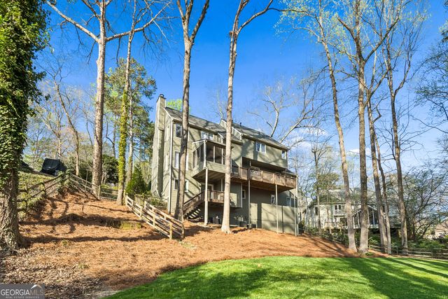 2810 Windrush Lane, Roswell, GA 30076