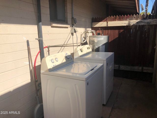 2103 S GRANADA Drive Unit 2, Tempe, AZ 85282