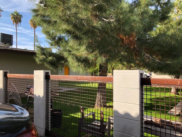 2103 S GRANADA Drive Unit 2, Tempe, AZ 85282