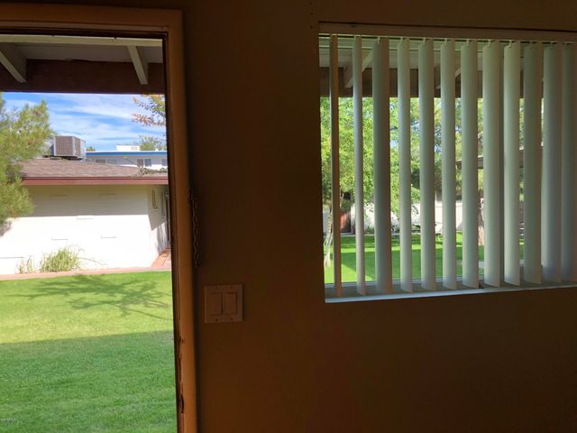 2103 S GRANADA Drive Unit 2, Tempe, AZ 85282