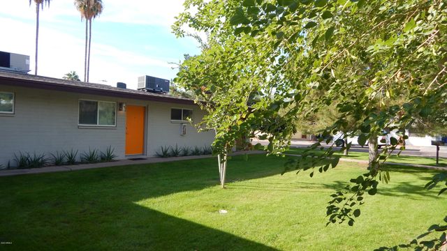 2103 S GRANADA Drive Unit 2, Tempe, AZ 85282