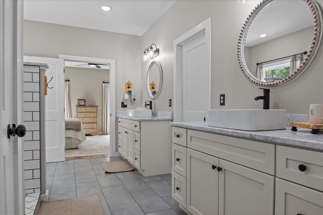 260 Perkins Ln, Waverly, TN 37185
