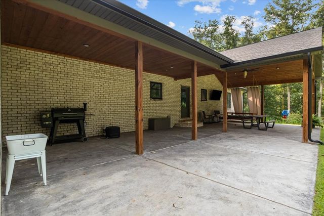 260 Perkins Ln, Waverly, TN 37185