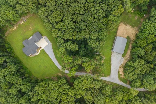 260 Perkins Ln, Waverly, TN 37185