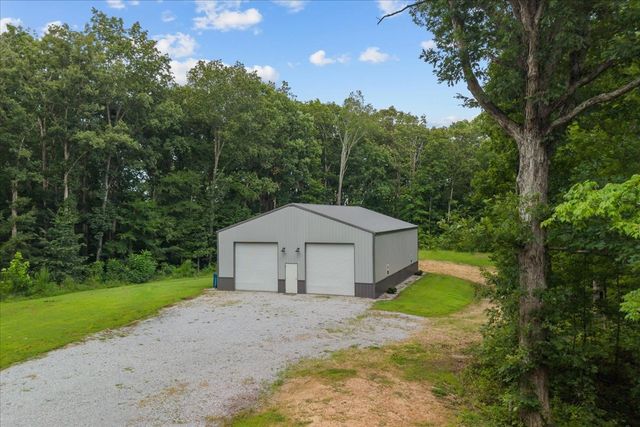260 Perkins Ln, Waverly, TN 37185