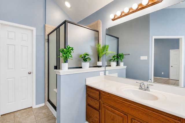 1002 Grover Court, Cedar Hill, TX 75104