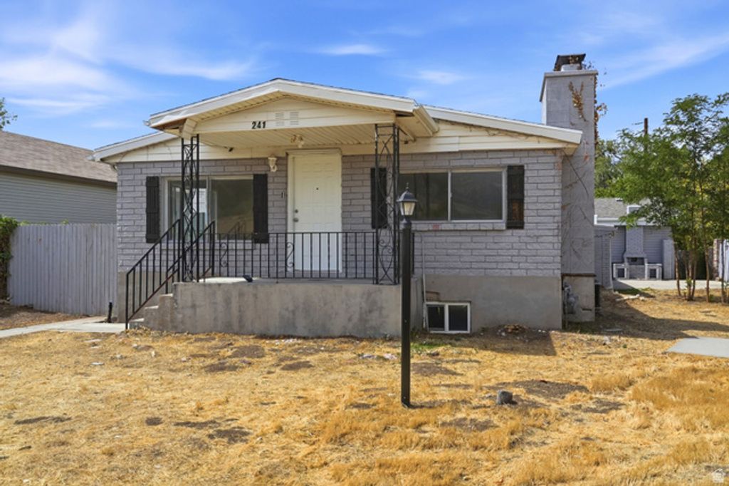 241 N 7TH ST, Tooele, UT 84074 — exterior