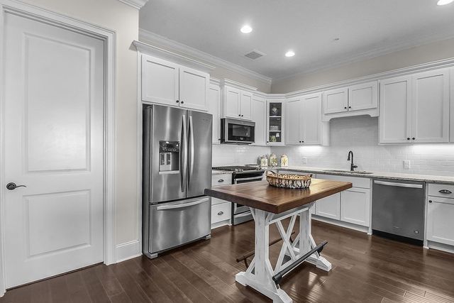 227 Fort King George Drive K, Darien, GA 31305