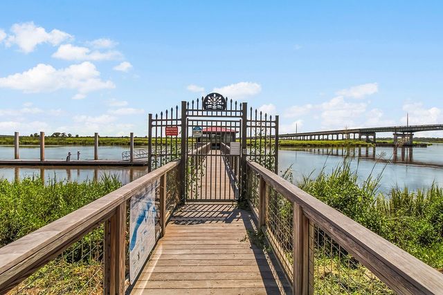 227 Fort King George Drive K, Darien, GA 31305