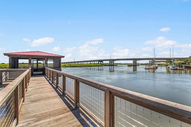 227 Fort King George Drive K, Darien, GA 31305