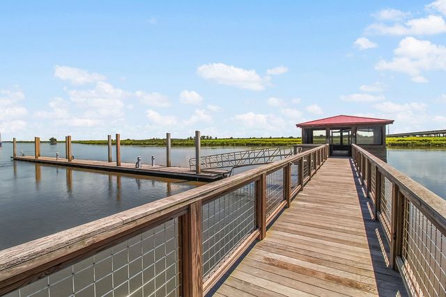 227 Fort King George Drive K, Darien, GA 31305