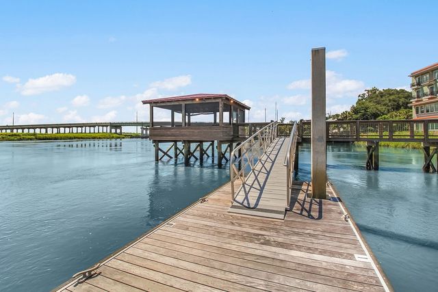 227 Fort King George Drive K, Darien, GA 31305