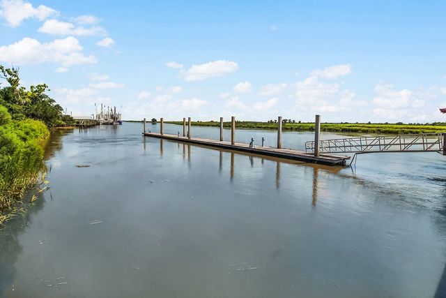 227 Fort King George Drive K, Darien, GA 31305