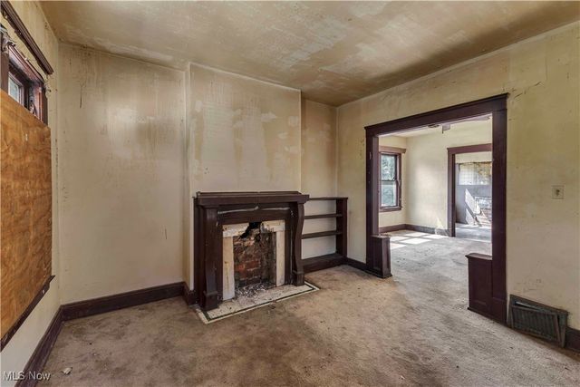 910 Wheelock Road, Cleveland, OH 44103