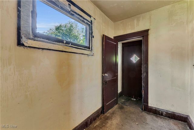 910 Wheelock Road, Cleveland, OH 44103