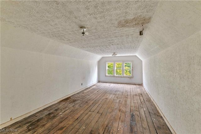 910 Wheelock Road, Cleveland, OH 44103