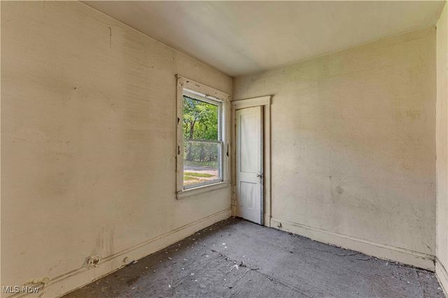 910 Wheelock Road, Cleveland, OH 44103