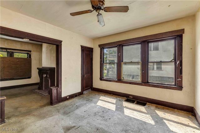 910 Wheelock Road, Cleveland, OH 44103