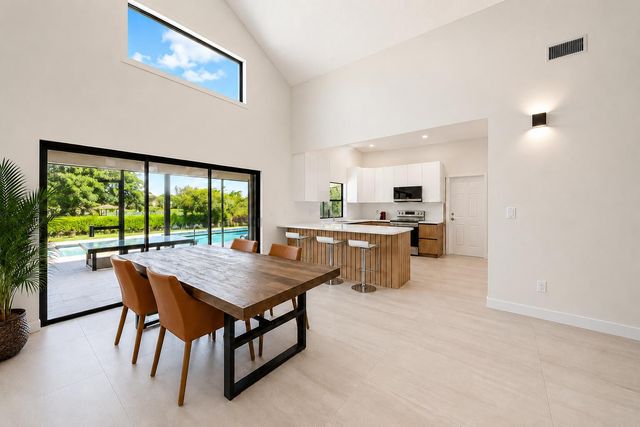 1640 SW 120TH Terrace, Davie, FL 33325