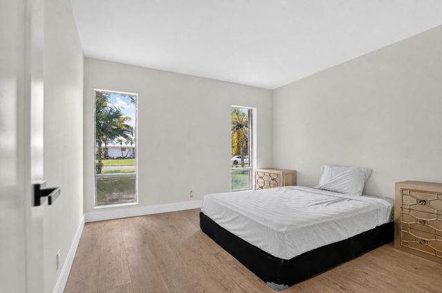 1640 SW 120TH Terrace, Davie, FL 33325