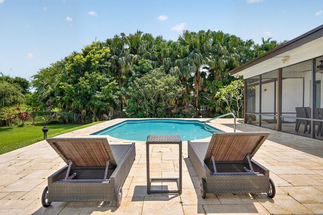 1640 SW 120TH Terrace, Davie, FL 33325