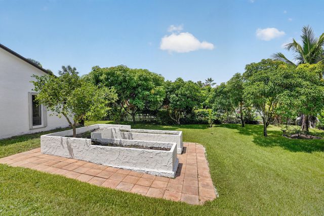 1640 SW 120TH Terrace, Davie, FL 33325