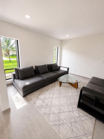 1640 SW 120TH Terrace, Davie, FL 33325