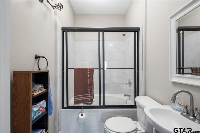 256 County Road 2749, Mineola, TX 75773