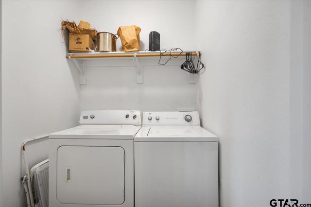 256 County Road 2749, Mineola, TX 75773