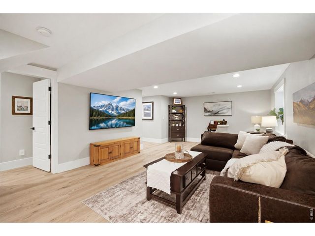 209 Ranch Acres Dr, Loveland, CO 80538