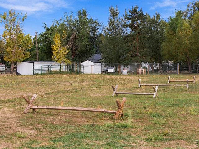 209 Ranch Acres Dr, Loveland, CO 80538