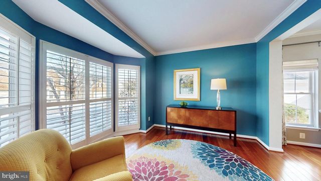 47421 RIVER CREST ST, Sterling, VA 20165