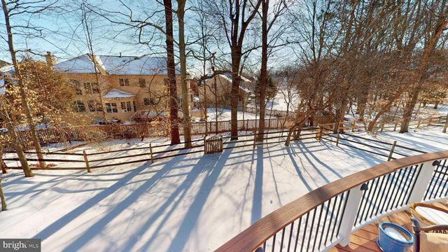 47421 RIVER CREST ST, Sterling, VA 20165