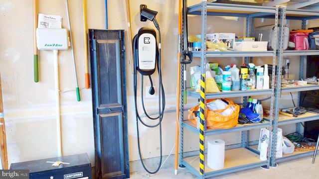 47421 RIVER CREST ST, Sterling, VA 20165