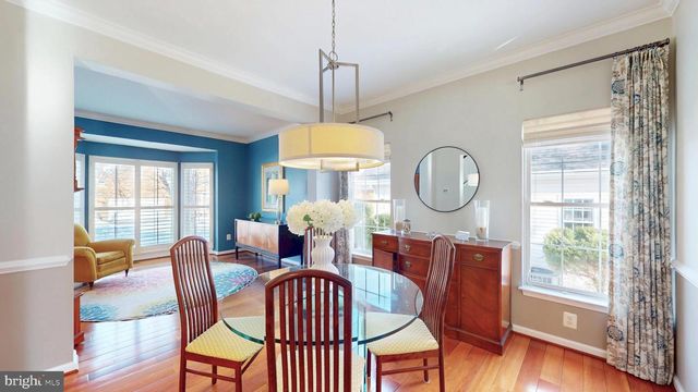 47421 RIVER CREST ST, Sterling, VA 20165