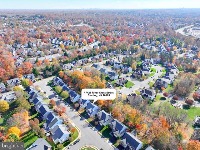 47421 RIVER CREST ST, Sterling, VA 20165