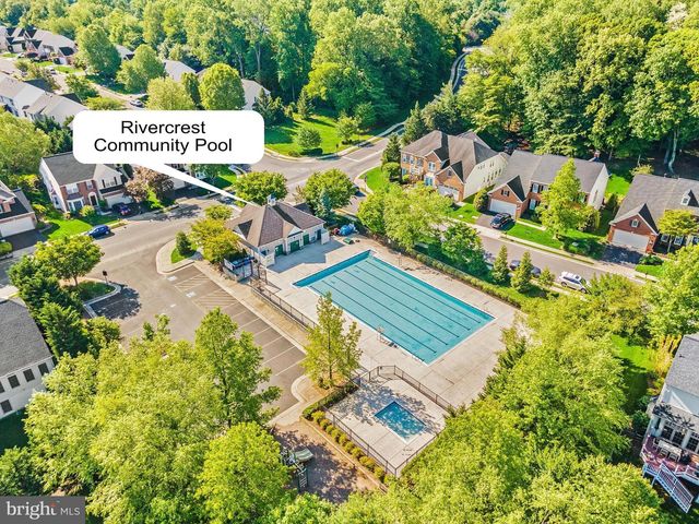 47421 RIVER CREST ST, Sterling, VA 20165