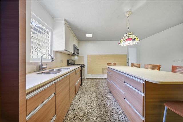 COMM MIRANDA BO. ALMIRANTE SUR 249, Vega Baja, PR 00693