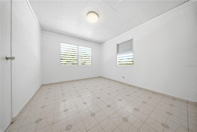 COMM MIRANDA BO. ALMIRANTE SUR 249, Vega Baja, PR 00693