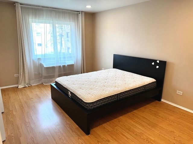 2215 Nichols Road C, Arlington Heights, IL 60004